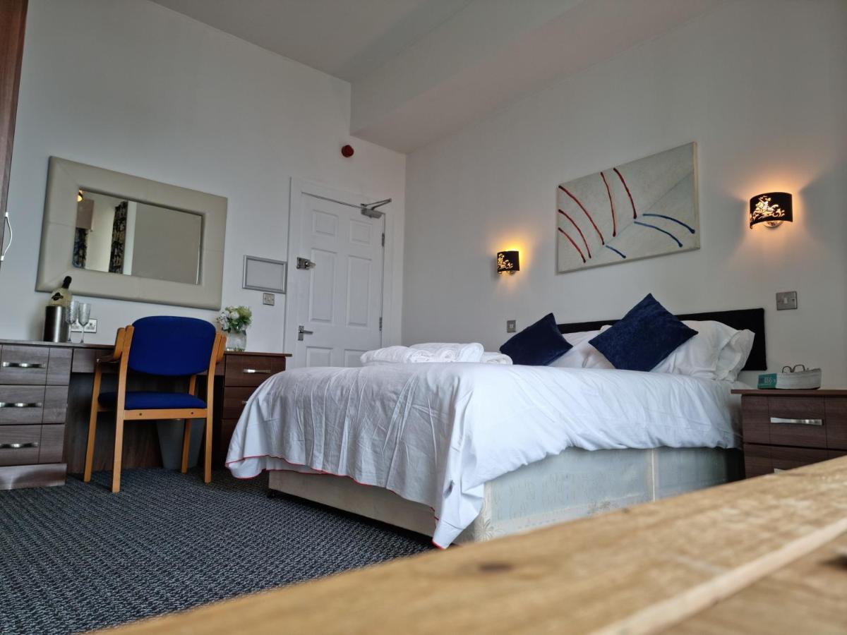 The Queen Vic Hotel Sunderland  Ngoại thất bức ảnh