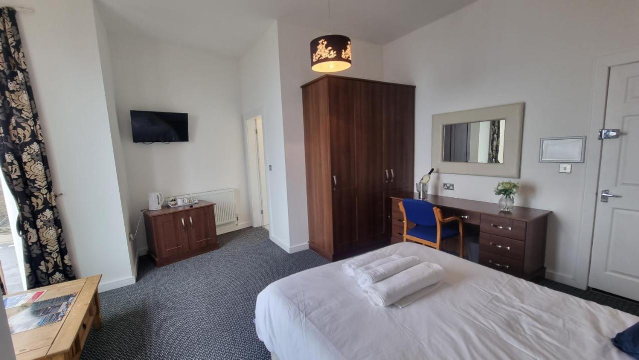 The Queen Vic Hotel Sunderland  Ngoại thất bức ảnh